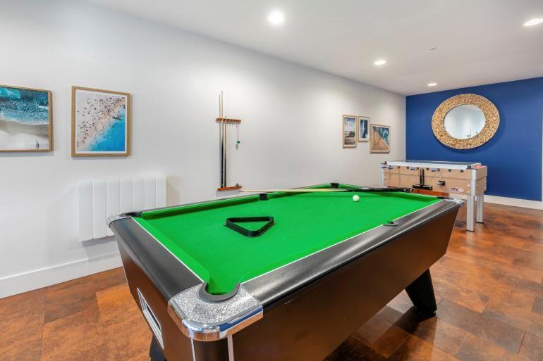 2 Rockham - Luxury Apartment At Byron Woolacombe, Only 4 Minute Walk To Woolacombe Beach! 外观 照片